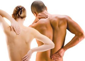 Pourquoi se manifestent par des douleurs dans le dos au-dessus des reins